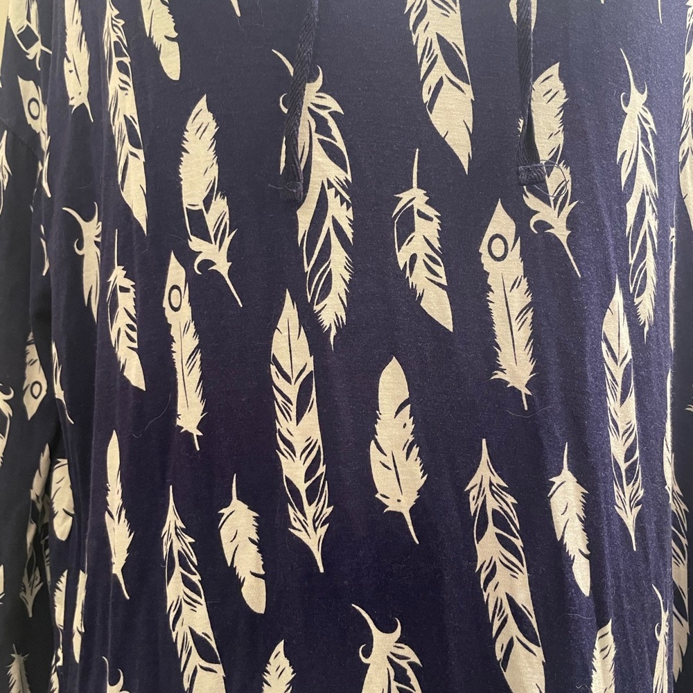 Freshman Forever Feather Print Hoodie‎ Top - Picture 3 of 3